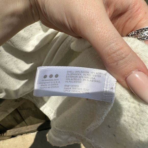 Three Dots Comfy Casual Speckled Pullover Lightweight Scoop Neck Sweater - Picture 6 of 9